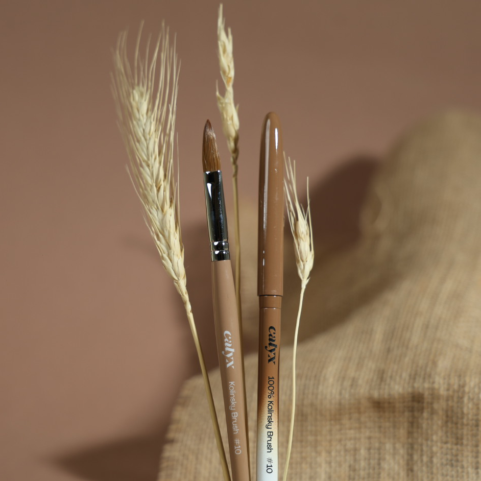 How to Clean Dried Acrylic from Your Kolinsky Acrylic Brush - Calyx Nails India