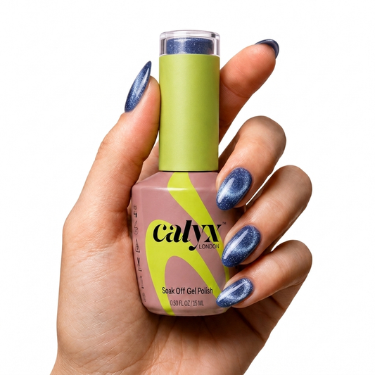 Arctic Nebula Starfall Cat-Eye Gel Polish | 216 | 15ml - Calyx Nails India