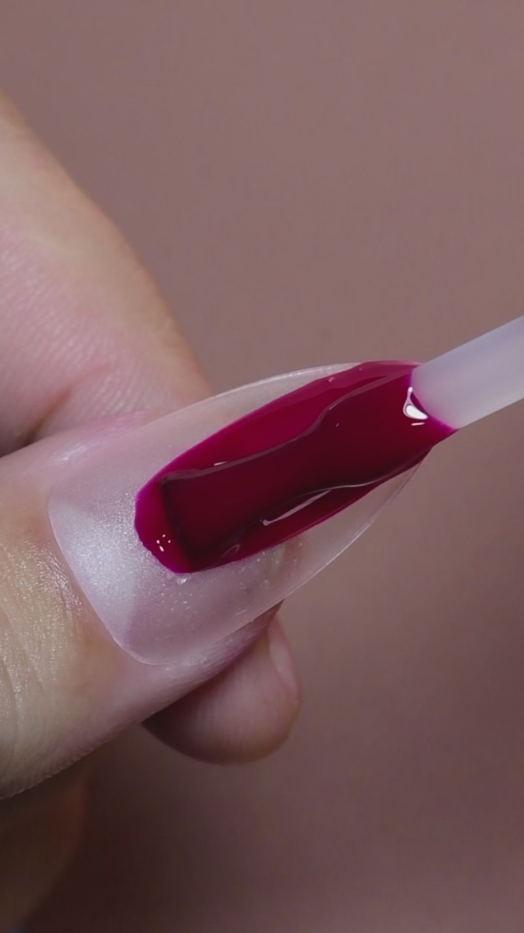 Red Luxe Gel Polish | 059 | 15ml - Calyx Nails India