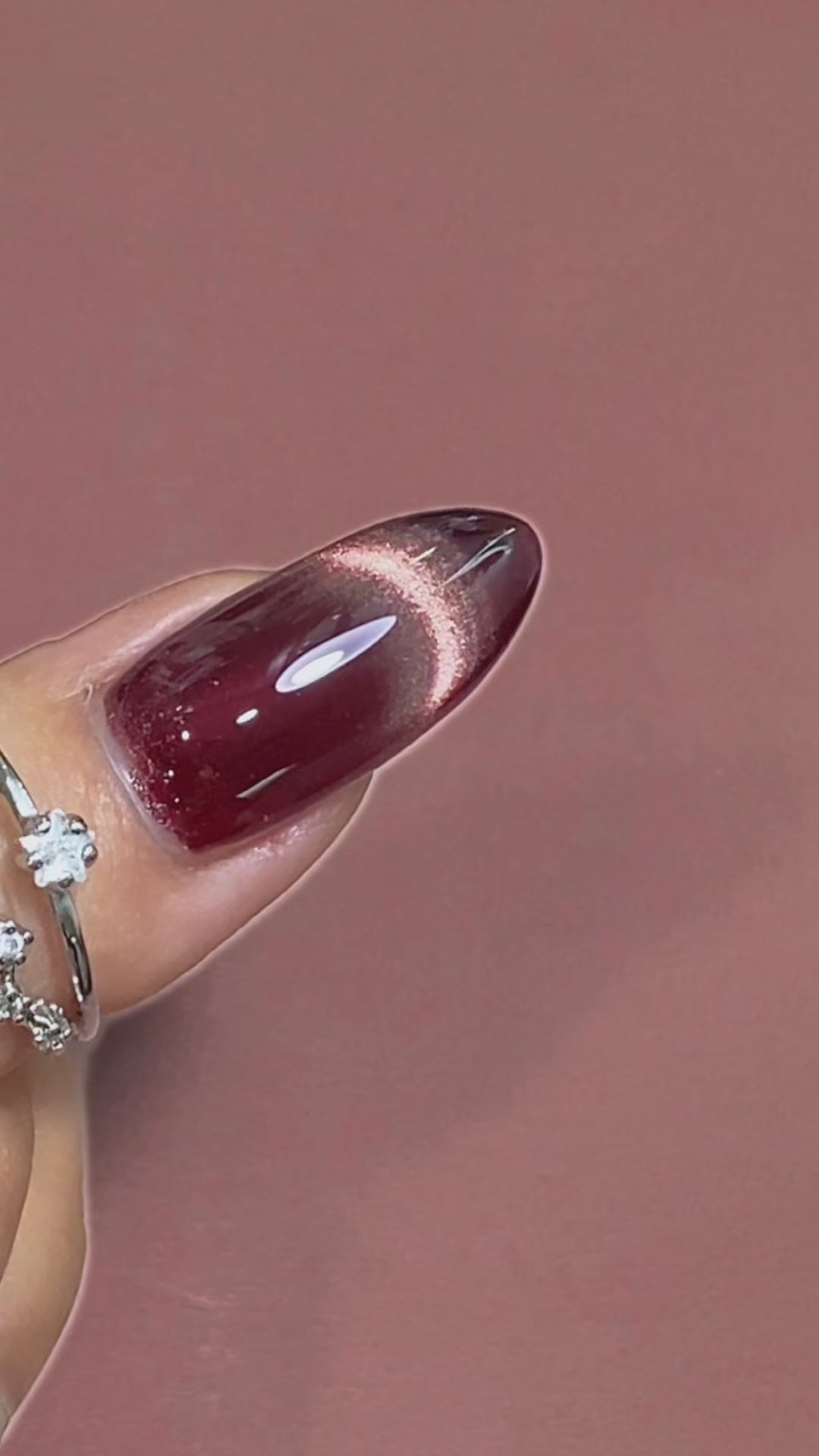 After Hours Glow Shift Cat Eye Gel Polish | 227 | 15ml - Calyx Nails India