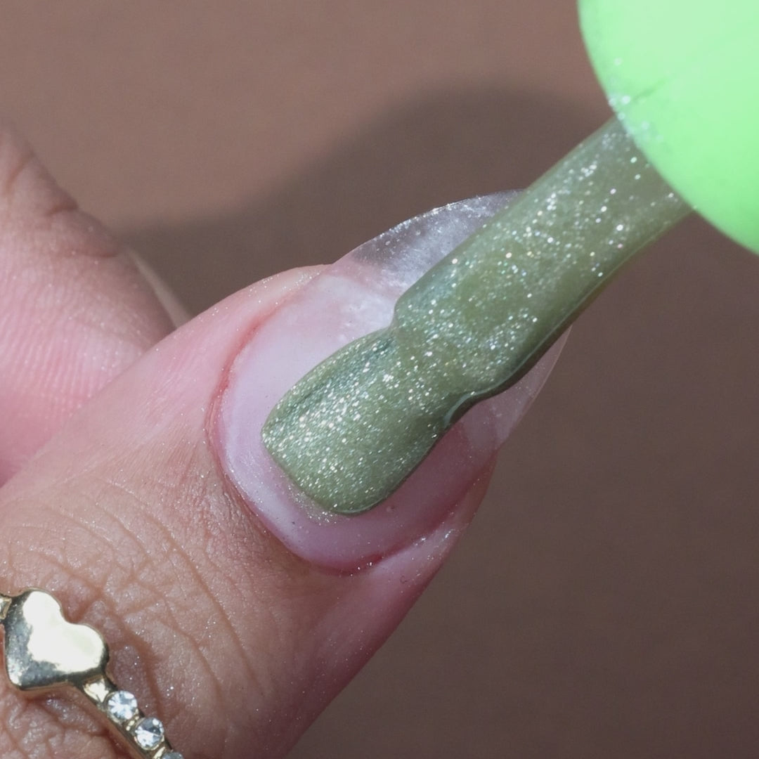 Medusa's Eye Starfall Cat-Eye Gel Polish | 214 | 15ml - Calyx Nails India