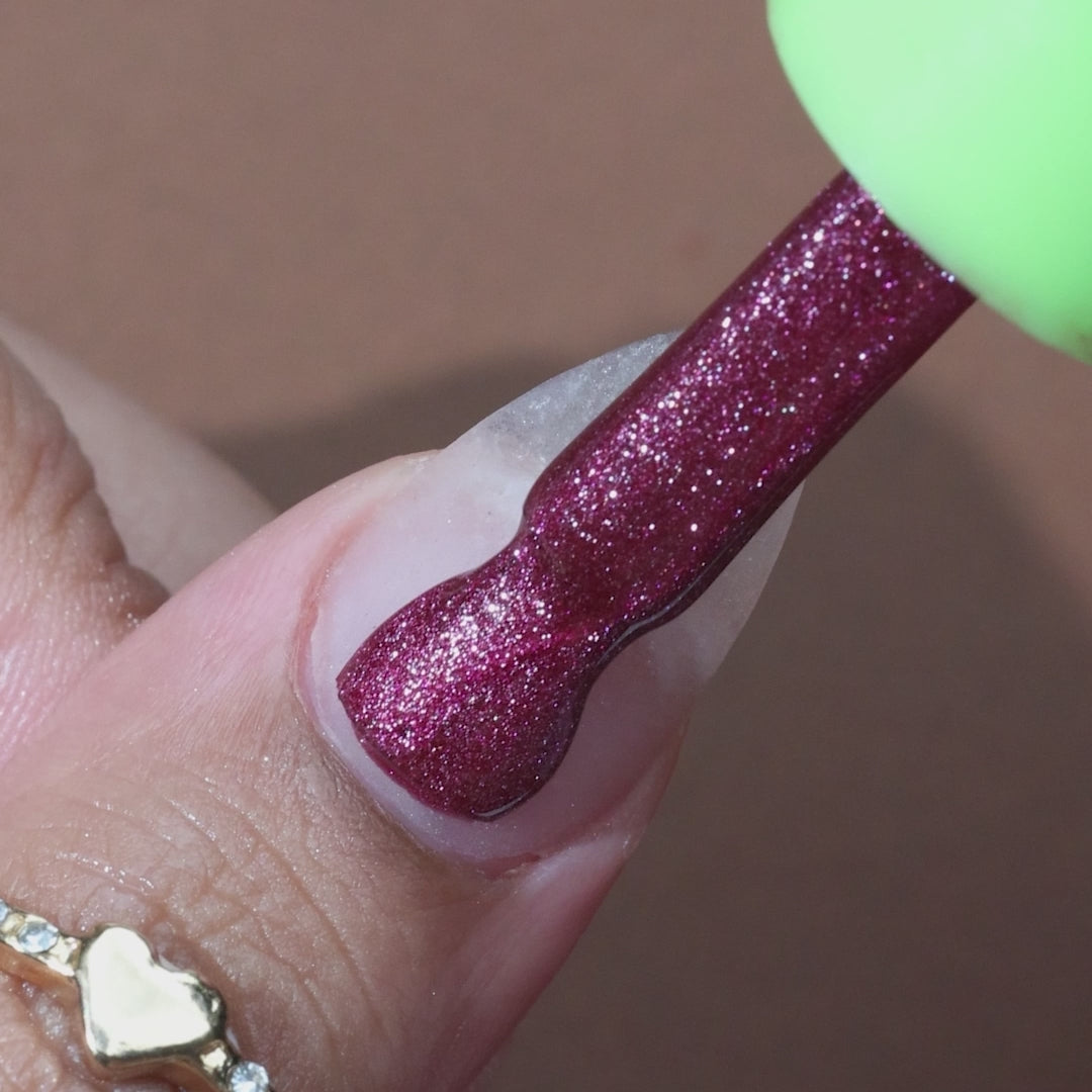 Royal Muse Starfall Cat-Eye Gel Polish | 220 | 15ml - Calyx Nails India