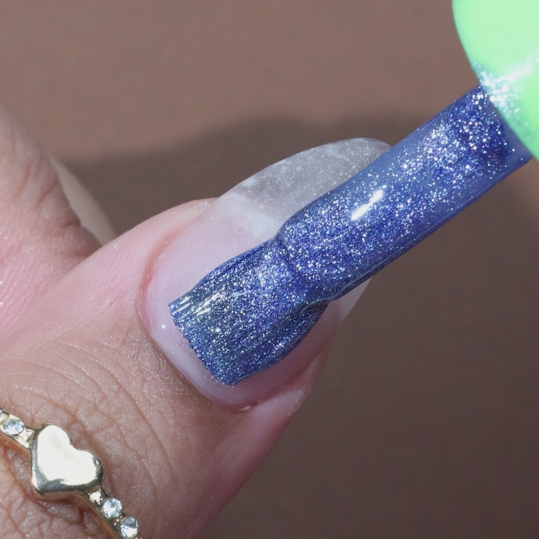 Arctic Nebula Starfall Cat-Eye Gel Polish | 216 | 15ml - Calyx Nails India